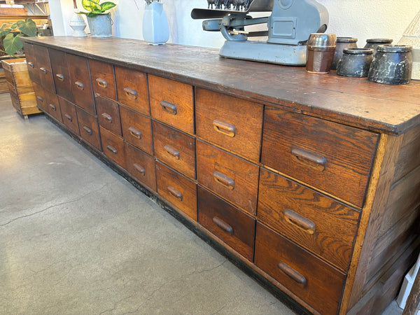 Big Drawer Cabinet/Kitchen Island